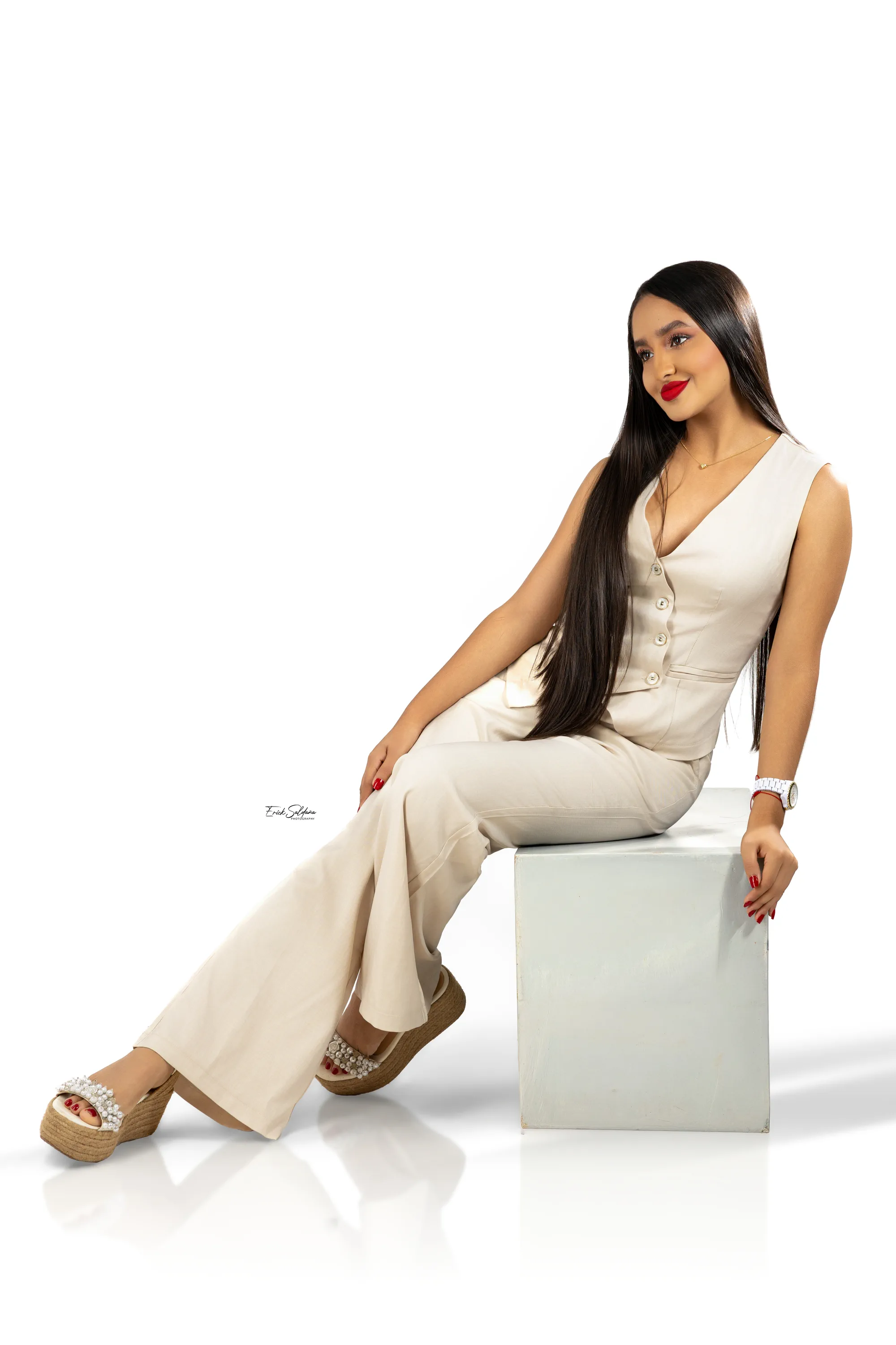 Retrato editorial en estudio, fotografía 8